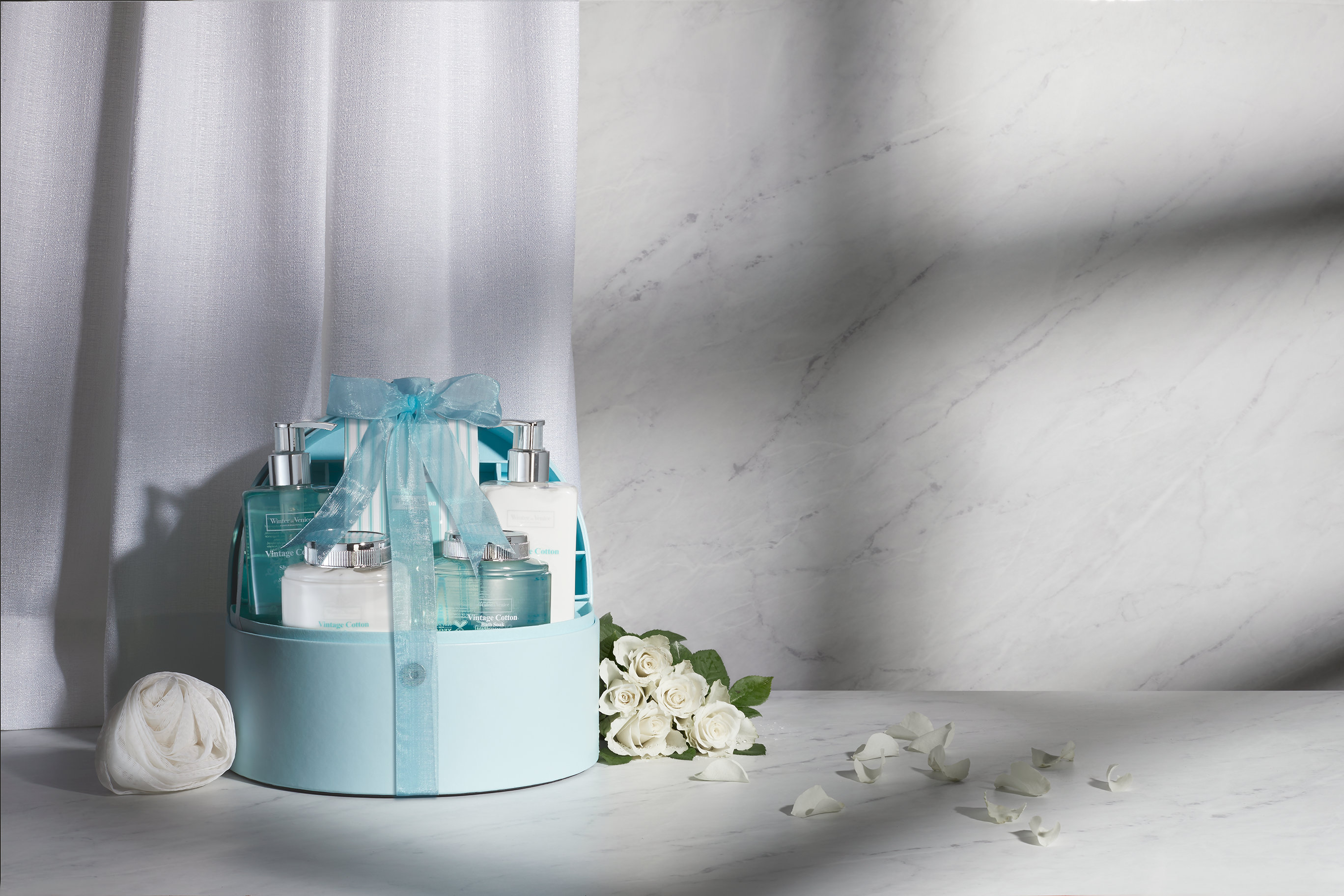 Winter In Venice simple Vintage Cotton Jewellery Case