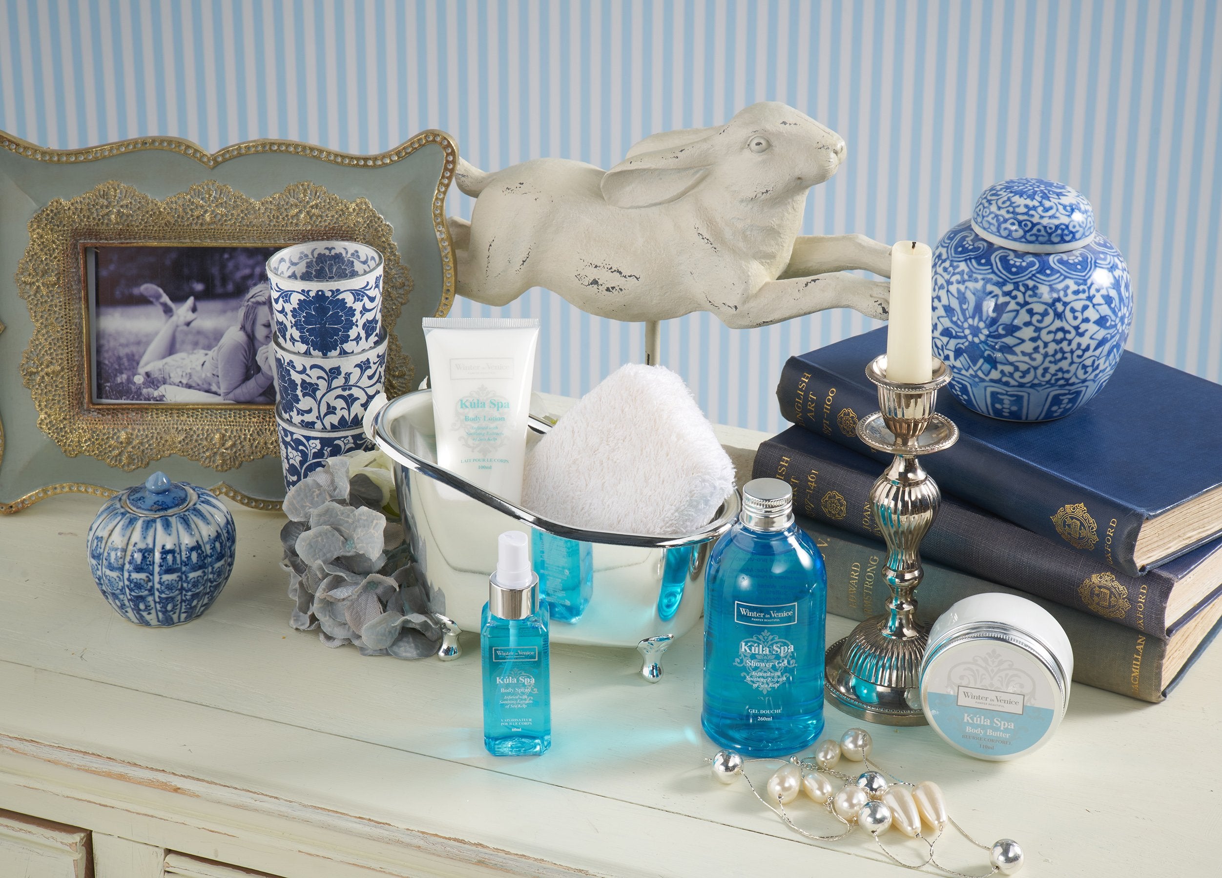 Winter In Venice simple Kula Spa Bath Tub