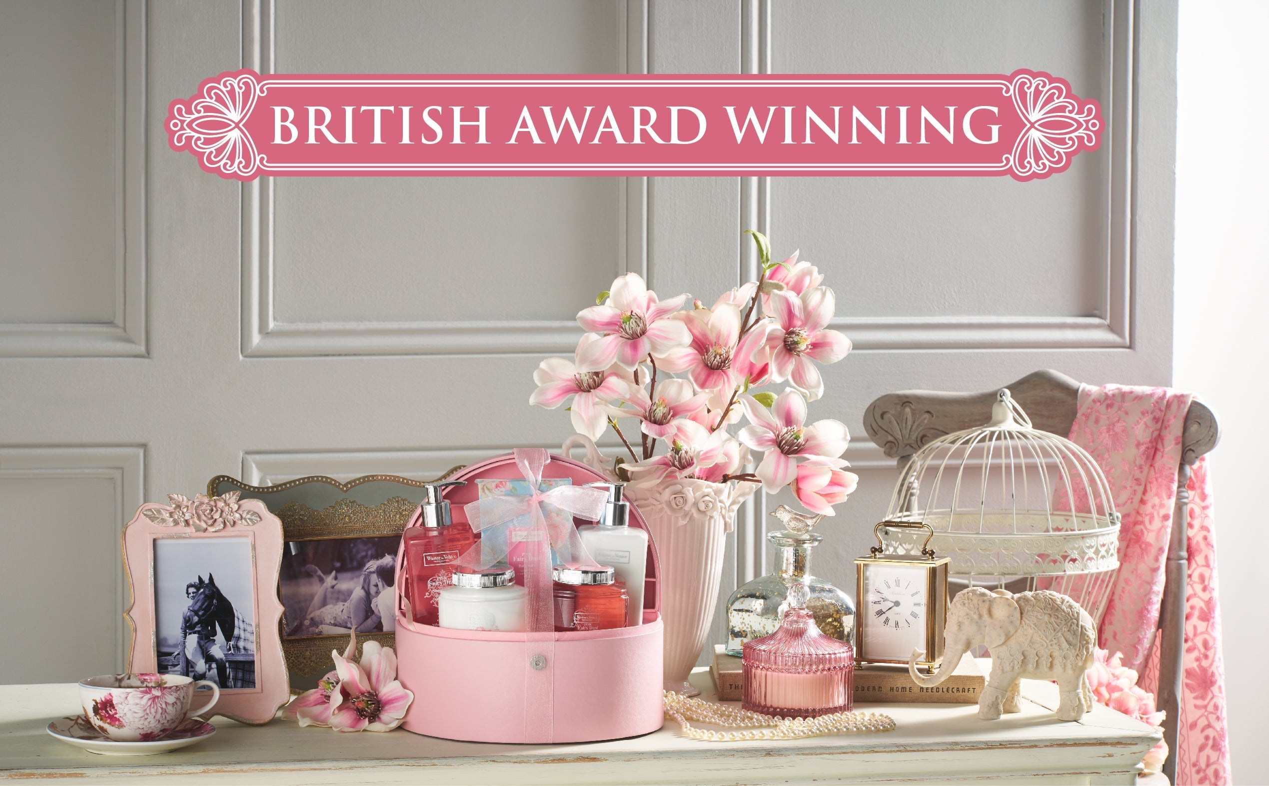 Winter In Venice simple Pink Fairy Dust Jewellery Case