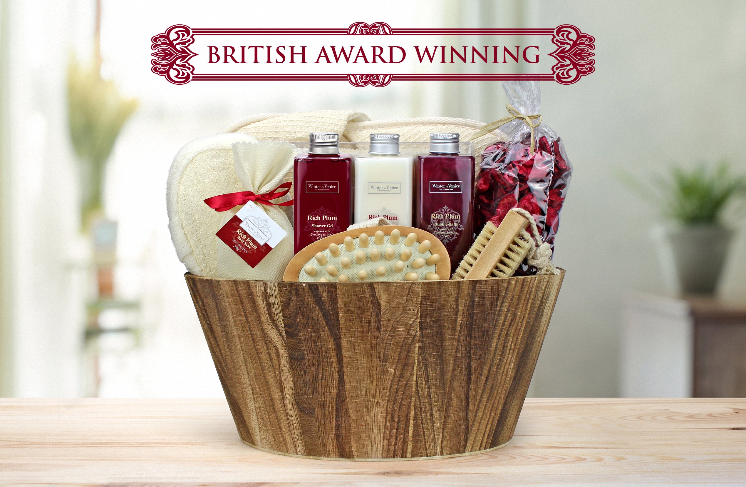 Winter In Venice simple Rich Plum Oval Bowl